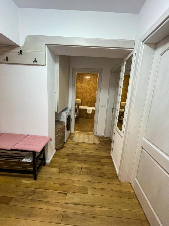 Tudor'S Apartment Boekarest Buitenkant foto